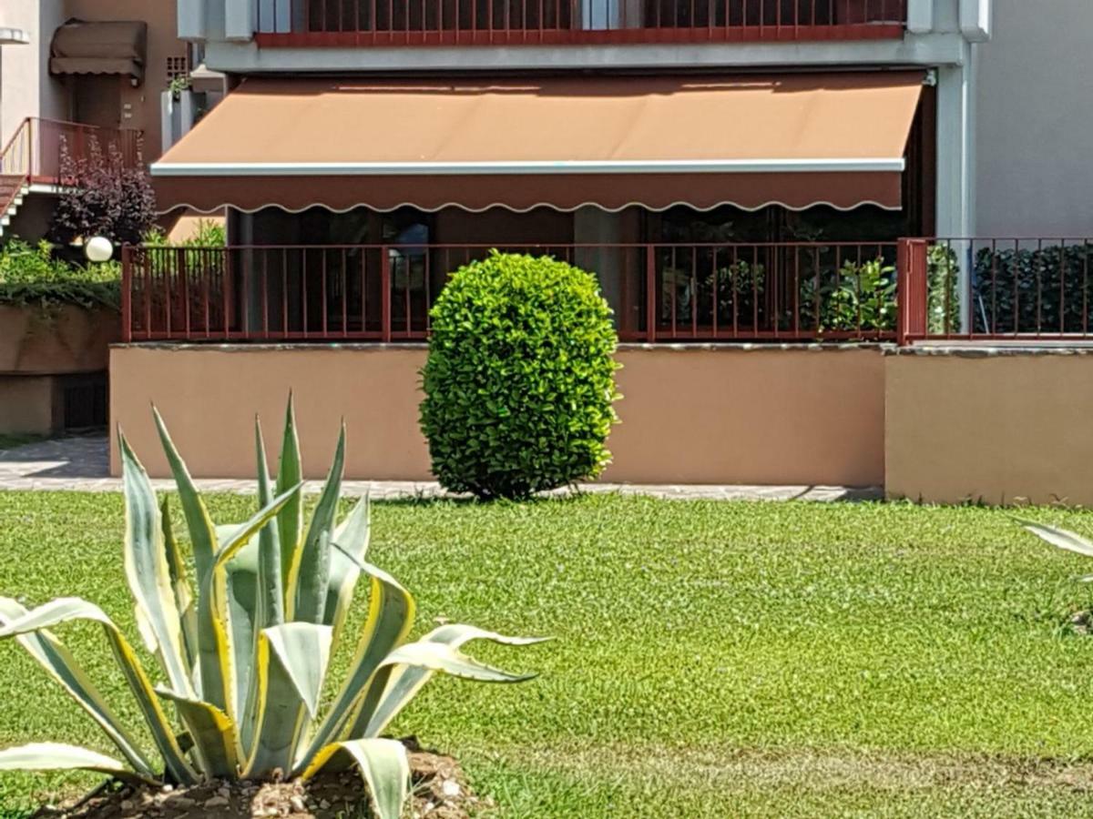 Vera Luxury Apartment Sirmione Eksteriør billede